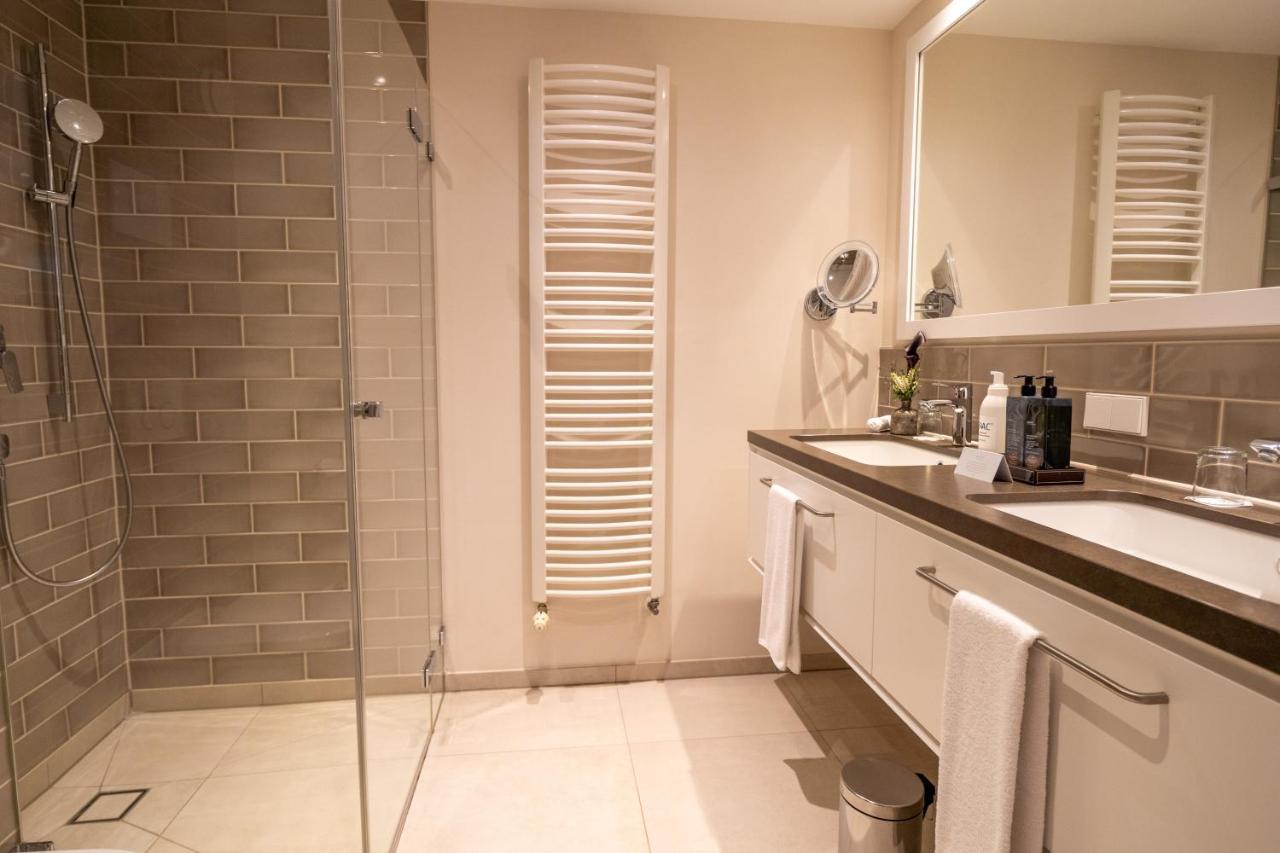 Vila Vita Rosenpark Marburg Экстерьер фото A bathroom