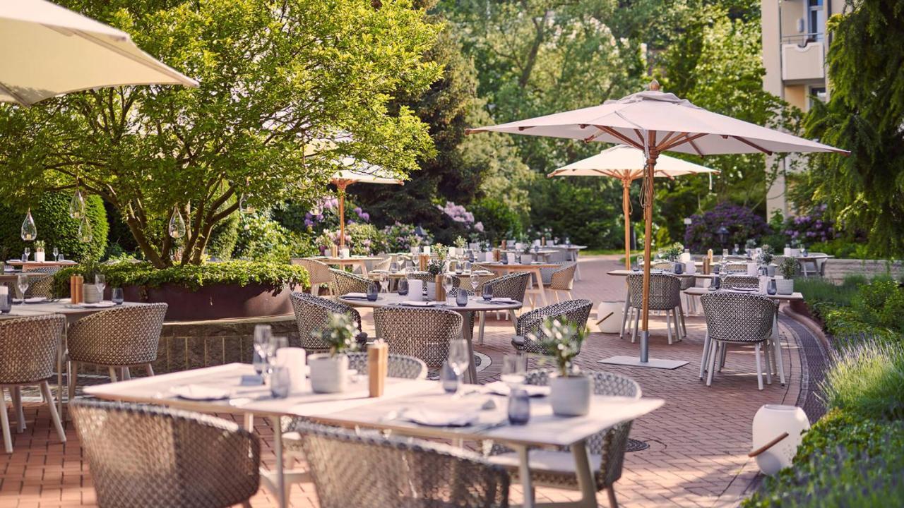Vila Vita Rosenpark Marburg Экстерьер фото The Terrace at the Hotel de la Paix