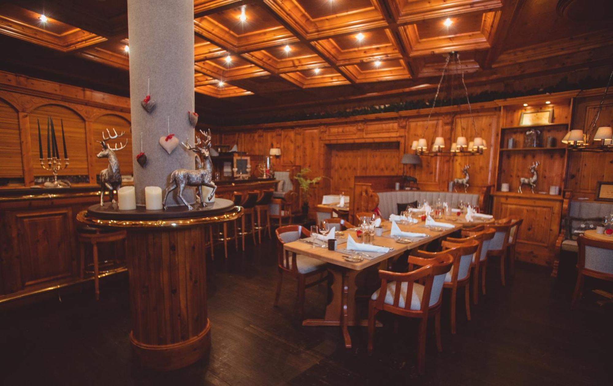 Vila Vita Rosenpark Marburg Экстерьер фото Restaurant in the Hotel Axelmannstein